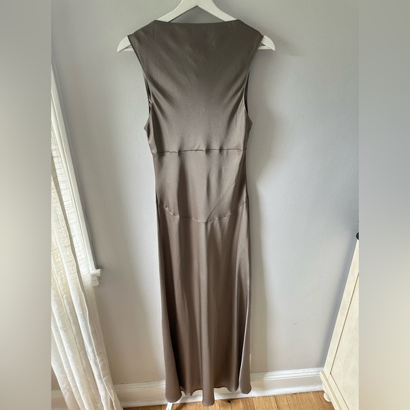 Reformation Olive Maxi Dress - Picture 4 of 8